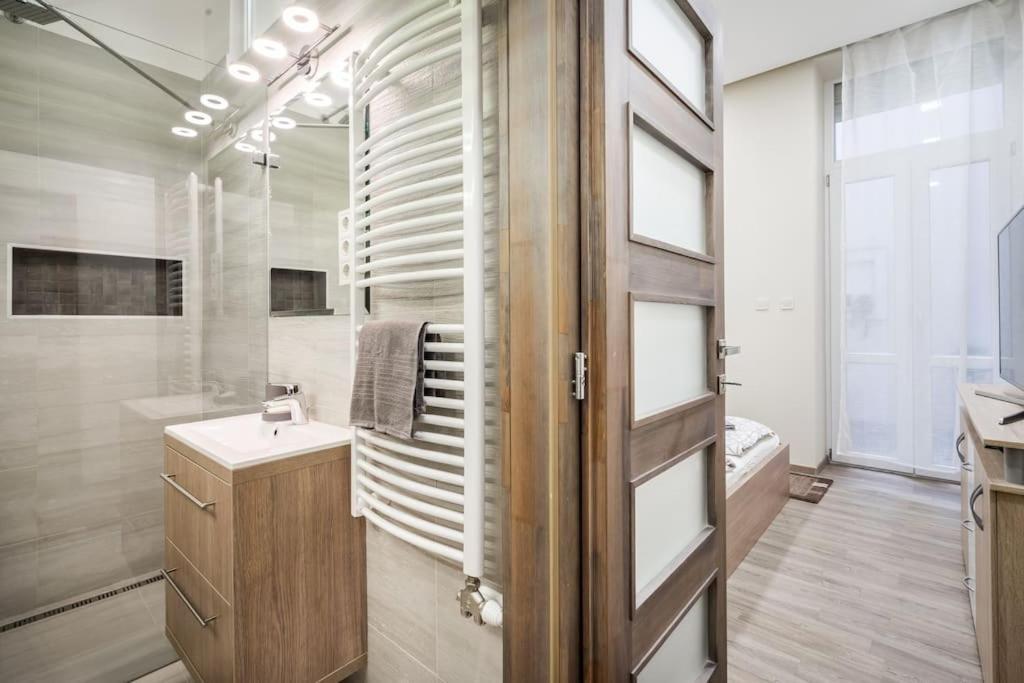 Szalag Utca 6 Luxurious Flat Castle District Lejlighed Budapest Eksteriør billede