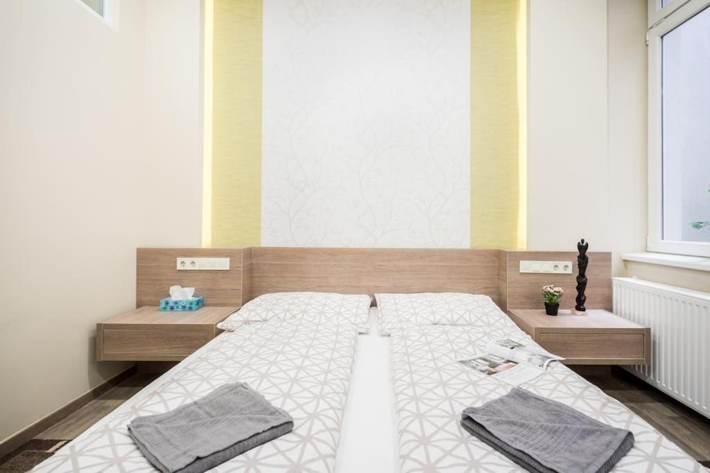 Szalag Utca 6 Luxurious Flat Castle District Lejlighed Budapest Eksteriør billede
